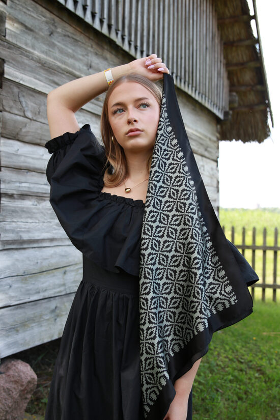 LATGALES SEGA -  DRELLIS. 60X60CM_natural silk